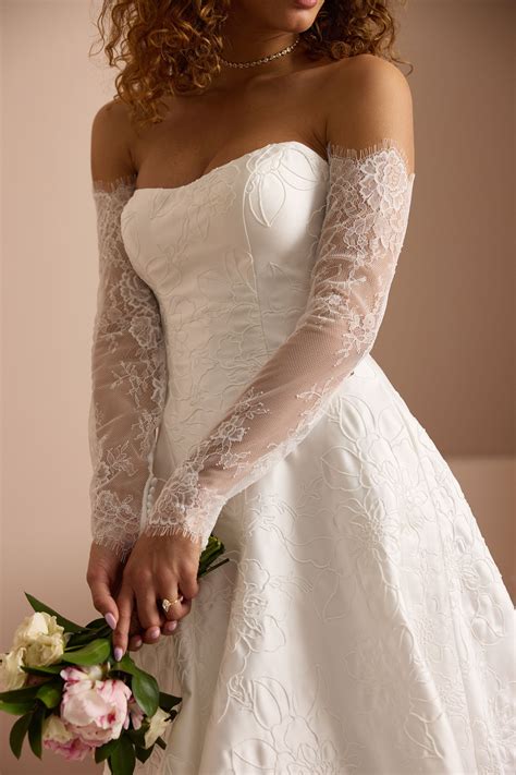 Delicate Lace Long Sleeves | Vow'd Weddings