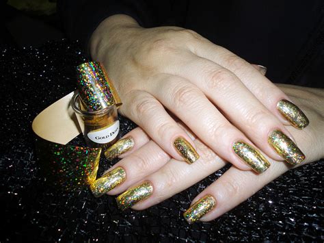 20 Gorgeous Foil Nail Art Ideas 2013 - SheClick.com