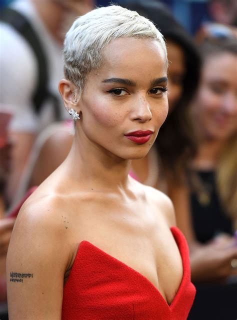 Zoë Kravitz Just Landed An Awesome New Beauty Gig | Celebrity short