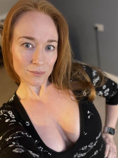 Chubby Big Beautiful Women meet Singles, Seperated, Divorced and Widows