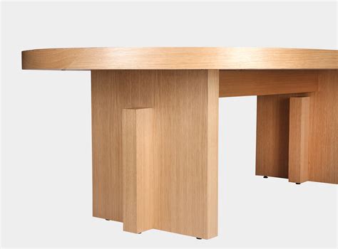 Comedor Grott - Atelier Central