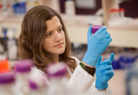 Chemotherapy research program earns Anna Kovalchuk esteemed Vanier ...