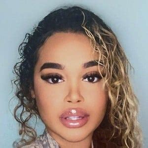 Giselle Lynette - Age, Bio, Family | Famous Birthdays