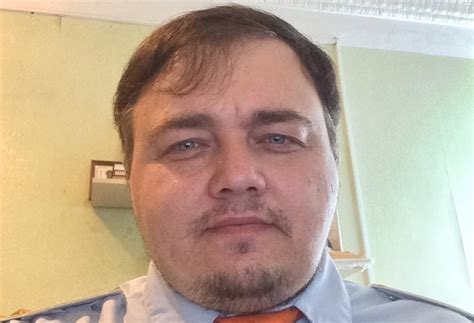 Создать мем "русский двойник ди каприо, двойник леонардо ди каприо ...