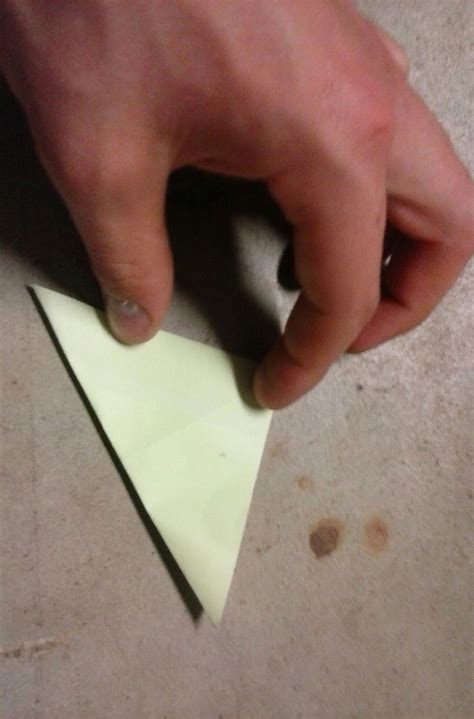 how to make paper dart with sticky notes