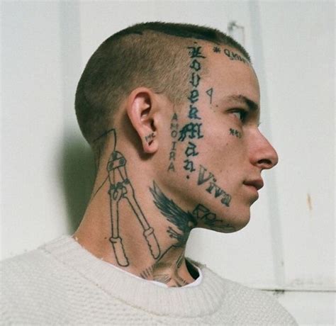 Tattooed Visage - Berstuk (Isak Hansen)