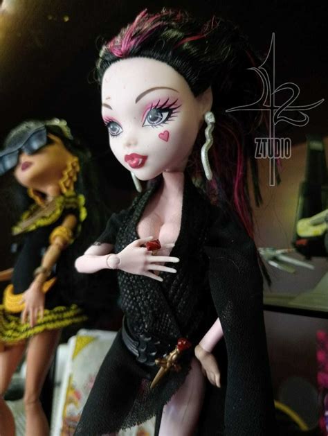 STL file Monster High Elvira replica belt・Template to download and 3D