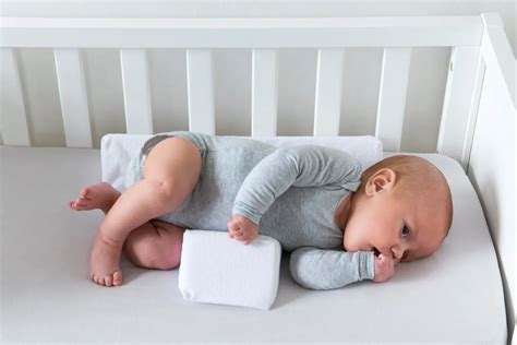 Baby Anti-Roll Wedge Pillow — Ribbedecor