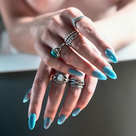 Is Gel Nail Polish Bad For Your Nails? – Mersi Cosmetics