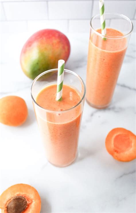Apricot Mango Smoothie (with a hidden veggie!) - The Produce Moms