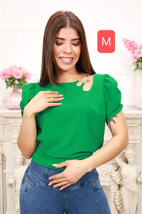 Hot Mom Seduce 1
