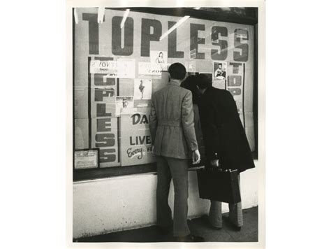 Selling Sex In 1980s New York City - 42nd Street's Signs for Seduction