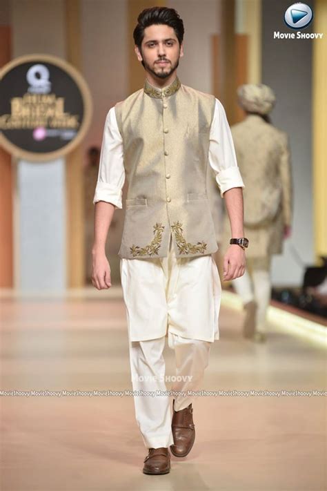 arsalan iqbal qmobile hum tv bridal couture week  stylesgapcom