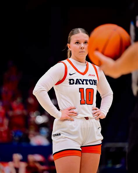 (@ivywolf4) • Instagram photos and videos