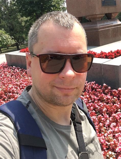 Виталий Лесников, Vancouver | Поиск информации