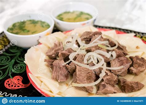 Киргизское национальное мясное блюдо Стоковое Изображение - изображение ...