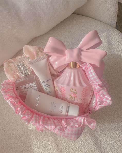 Pin on 🎀💗 ~pink aesthetic~ 💗🎀