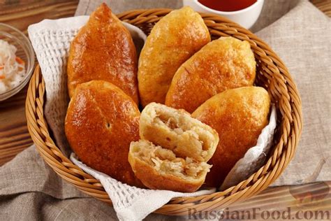 Рецепт: Дрожжевые пирожки с квашеной капустой (в духовке) на ...