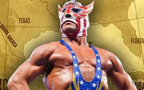 wwe quietly  el grande americanos hometown  lucha libre