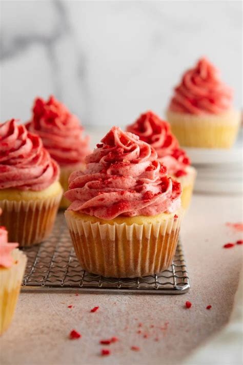 Strawberry Shortcake Cupcakes Recipe | Girl Vs Dough