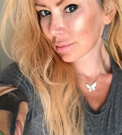 Jenna Jameson Shares Video Using Walker, Trying to Phase Out Wheelchair