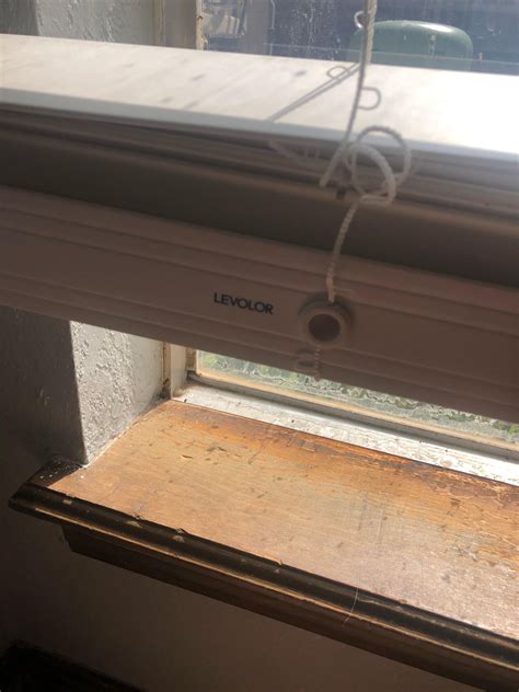 how to lower blinds 8