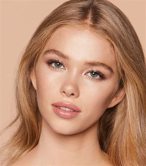 Charlotte Tilbury Light Wonder | Harrods IS