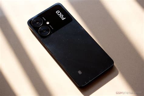 Xiaomi Poco M6 pictures, official photos