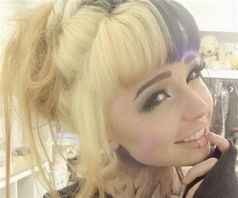 belle delphine