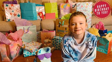 OPENING BIRTHDAY PRESENTS!! Jaycee's 8th Birthday. - YouTube