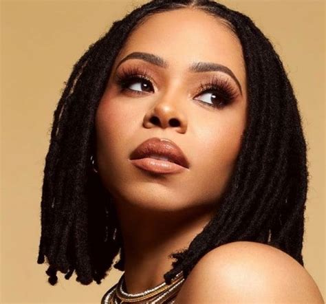 Starter Locs Short Dreadlocks Hairstyle For Women: 55 Short Dreadlocks ...