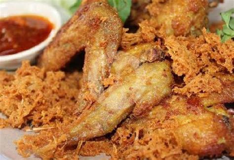8 Restoran Sayap Goreng Kremes Favorit di Jakarta - MenuKuliner.net