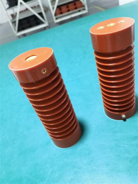 H=210mm 24kV-80 pF Epoxy Resin Capacitor Insulator With Indicator In