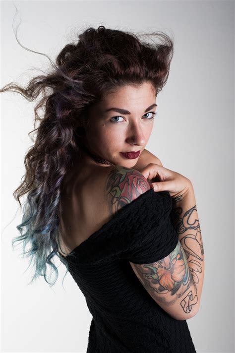 Daniele Di Buduo | alerosebunny: Shy PH: Daniele