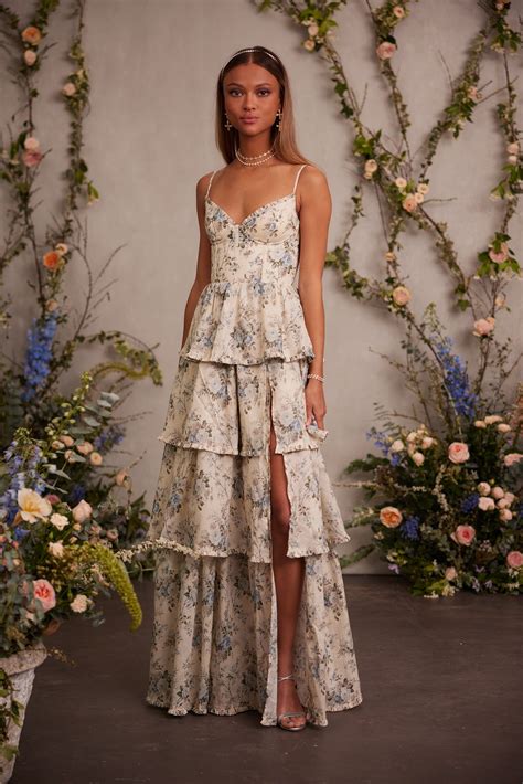 8 Prom dresses ideas | prom dresses, formal dresses, gowns