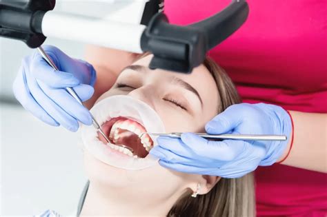 beautiful teeth  guide   confident smile hanna