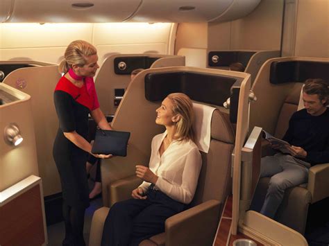 Warning: Qantas To Announce "Overhaul" Of Frequent Flyer Program - Live