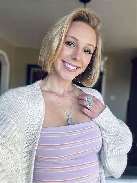 Do you like fucking with girls with short hair?? Colorado : r