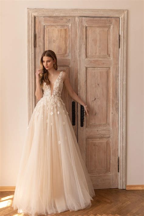Vestido De Novia Beige