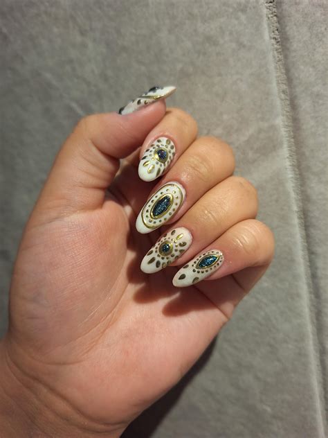 couldnt  happier    year   nails   rnails