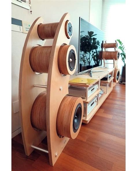 Аудиосистема из фанеры… | Cool woodworking projects, House design ...