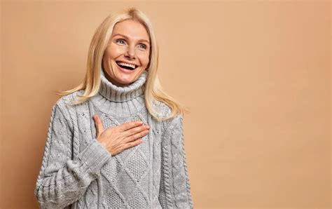 40 идей подарков на 8 Марта для жены в 2025 году: что купить жене в ...