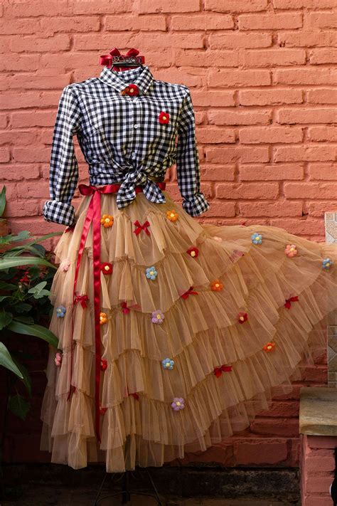 Roupa Festa Junina Adulta - Roupa de festa junina adulto | Fantasias de luxo Atelie https://static ...