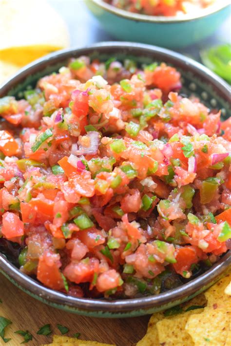Spicy Homemade Salsa - Julia's Cuisine
