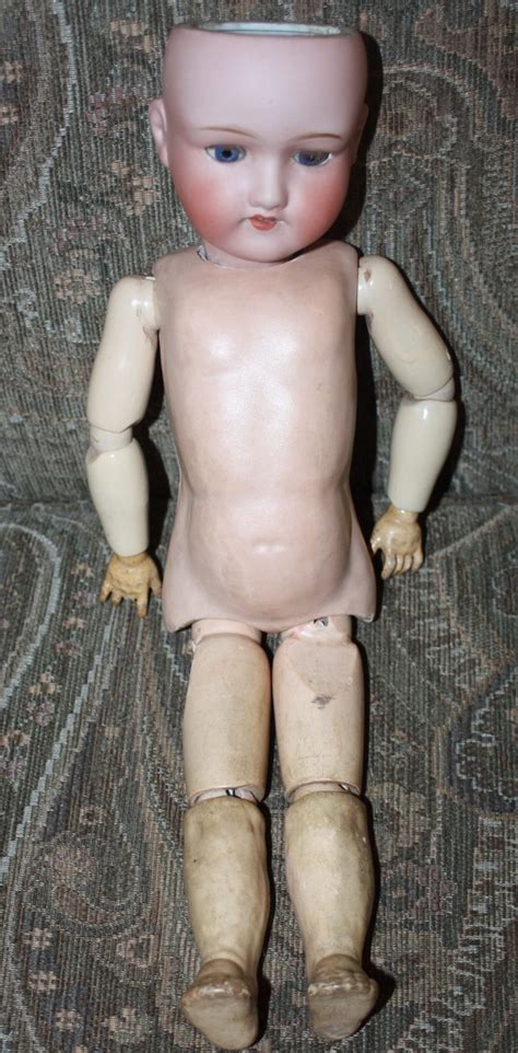 ANTIQUE DOLL | Collectors Weekly