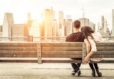 29 Warning Signs Of A Deeply Insecure Boyfriend