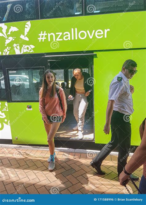 Using the arriva bus tracker reveals surprising shortcuts for city travelers 10