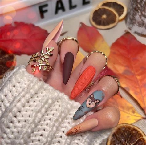 35+ Fall Nail Art: Exquisite Autumn Designs - Emerlyn Closet