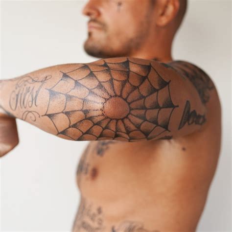 Spider Web Elbow Temporary Tattoo – TattooIcon