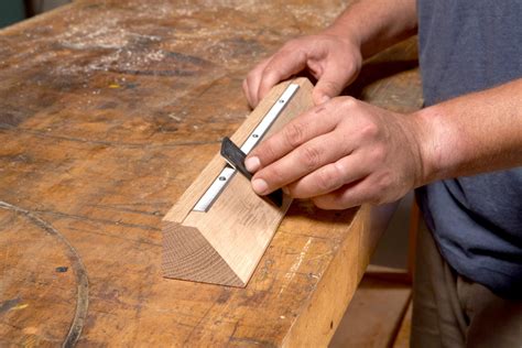 Tips On How To Sharpen Planer Blades? | Tools Pickr